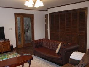 ＮＯ.２
Title:Liveing
突然のお客様にも大丈夫！！
収納たっぷりなので、
小さいお子様のおもちゃも
あっっっ！！と言う間に片付きます♪